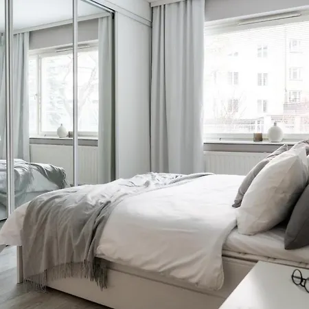 Roost Toinen Linja Apartman