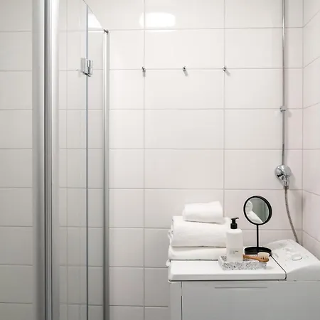 Roost Toinen Linja Apartman
